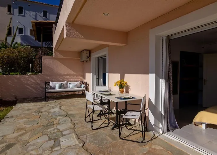 Maison With Near To The *