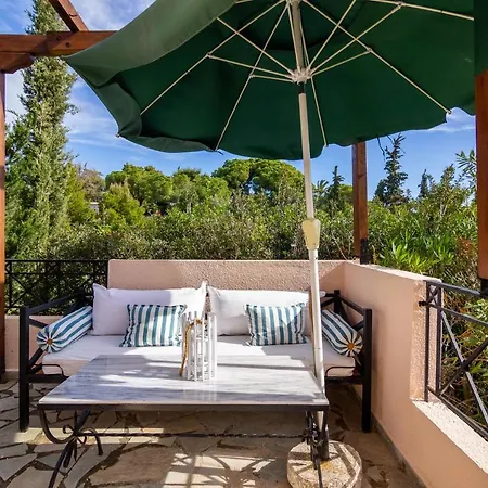 Maison With Near To The Apartment