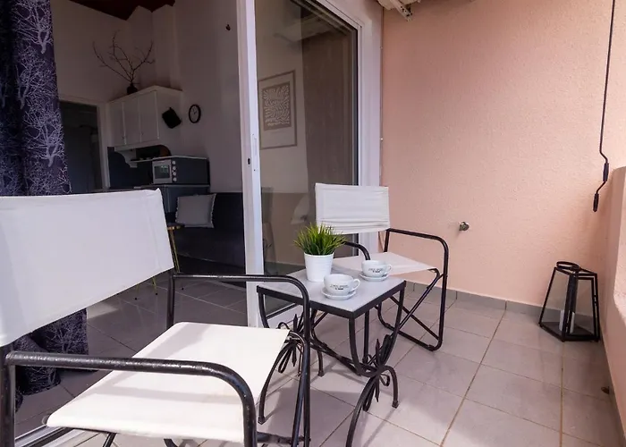 Maison With Near To The * Porto Heli